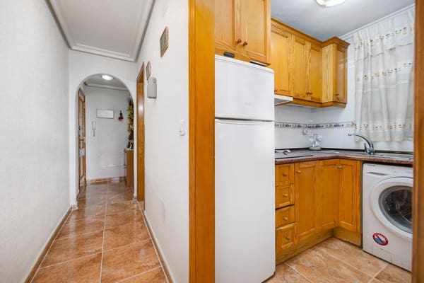 2 sovrum Lägenhet till salu i Torrevieja - 135 000 € (Ref: 9740193)