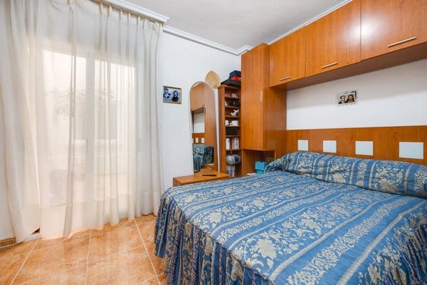 2 slaapkamer Appartement te koop in Torrevieja - € 135.000 (Ref: 9740193)