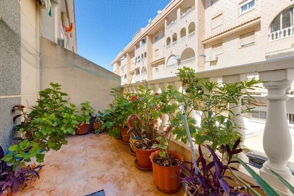 2 Zimmer Apartment zu verkaufen in El Chaparral - La Siesta - La Torreta, Torrevieja - 135.000 € (Ref: 9740193)