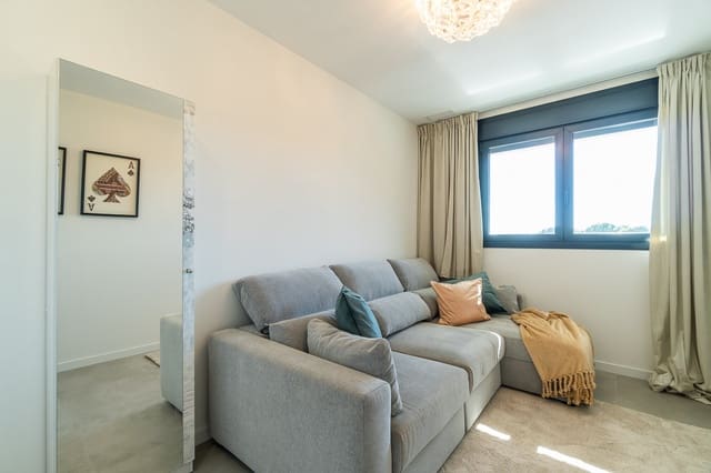 2 bedroom Apartment for sale in Dehesa de Campoamor, Orihuela with pool garage - € 330,000 (Ref: 9740194)