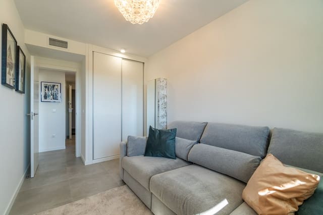 2 bedroom Apartment for sale in Dehesa de Campoamor, Orihuela with pool garage - € 330,000 (Ref: 9740194)