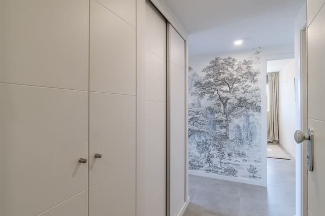 2 bedroom Apartment for sale in Dehesa de Campoamor, Orihuela with pool garage - € 330,000 (Ref: 9740194)