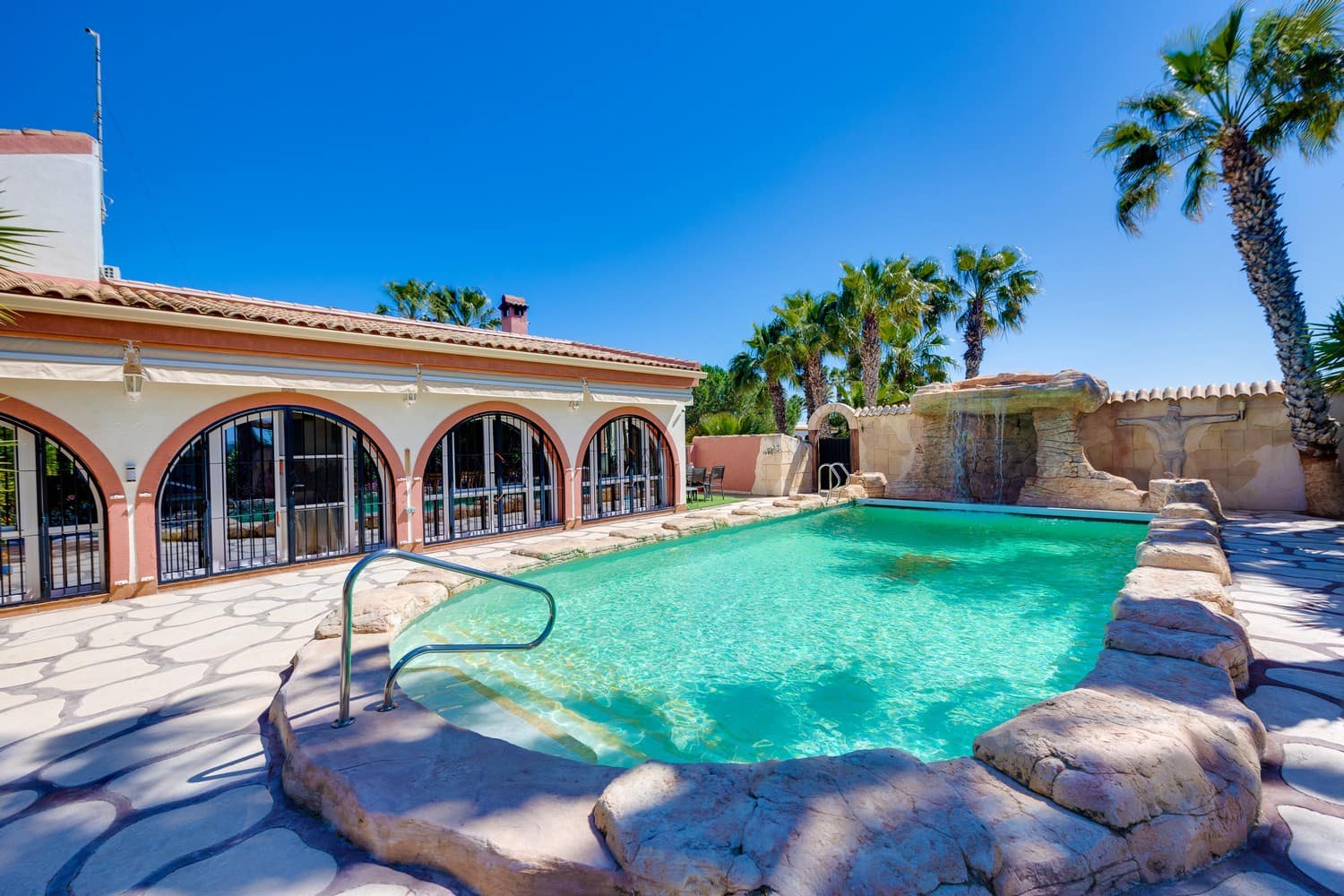 6 sypialnia Finka/Dom wiejski na sprzedaż w Daya Vieja z basenem garażem - 749 000 € (Ref: 9789416)