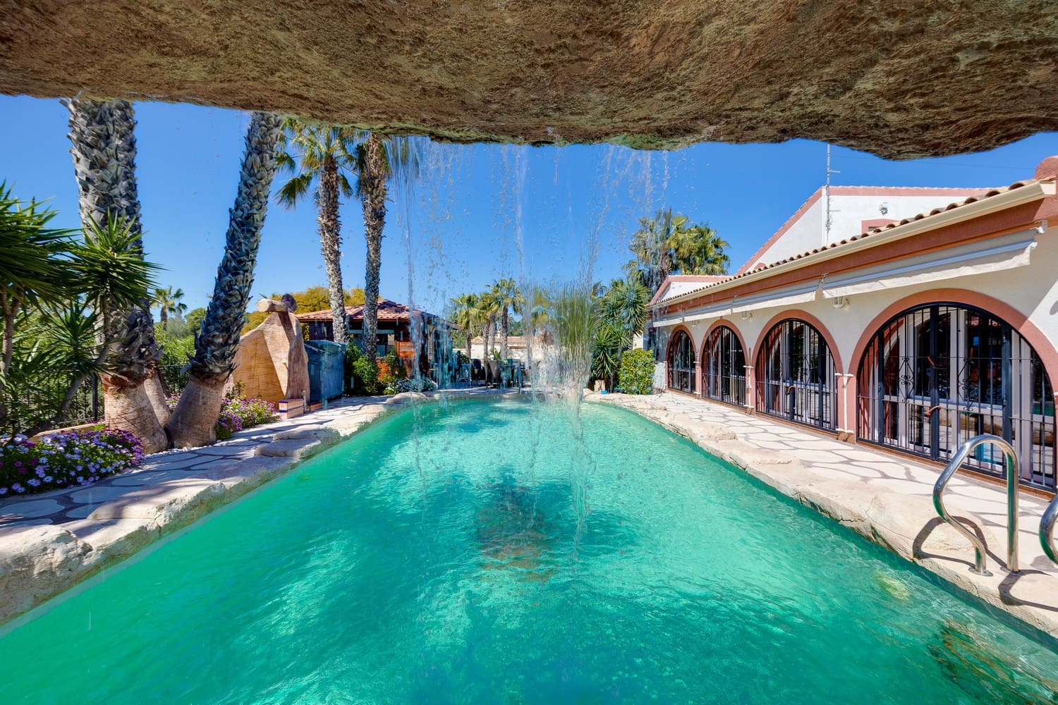 6 sypialnia Finka/Dom wiejski na sprzedaż w Daya Vieja z basenem garażem - 749 000 € (Ref: 9789416)