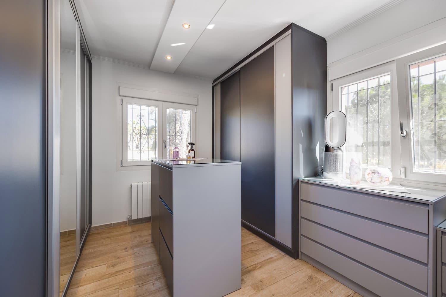 6 sypialnia Finka/Dom wiejski na sprzedaż w Daya Vieja z basenem garażem - 749 000 € (Ref: 9789416)