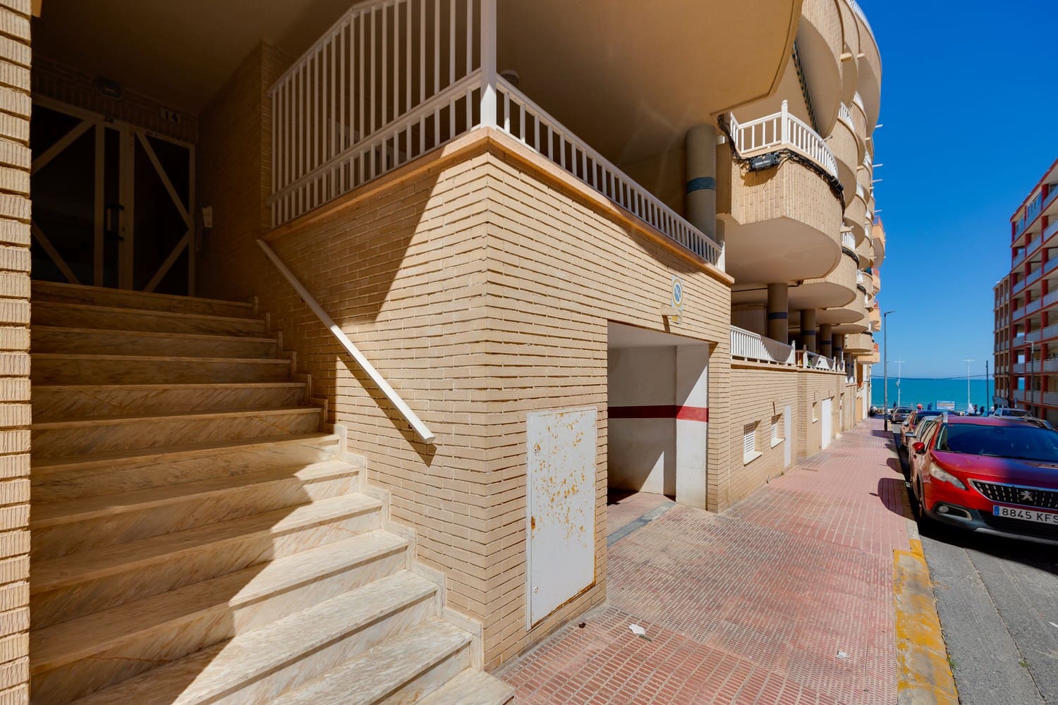 3 quarto Penthouse para venda em Guardamar del Segura - 275 000 € (Ref: 9793613)