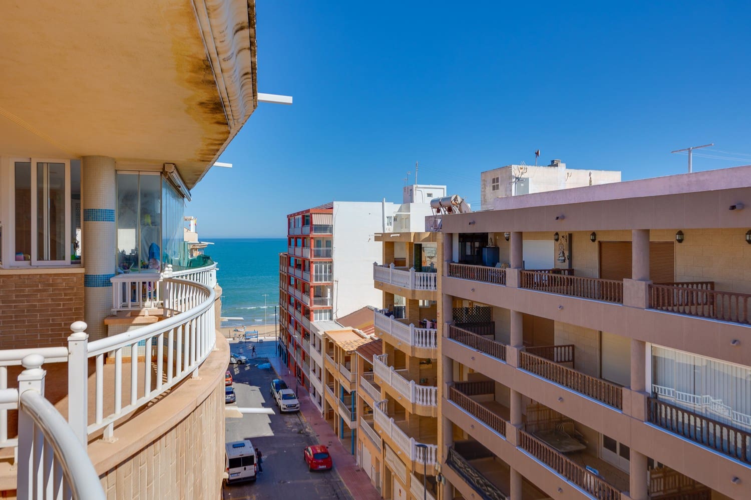 3 quarto Penthouse para venda em Guardamar del Segura - 275 000 € (Ref: 9793613)