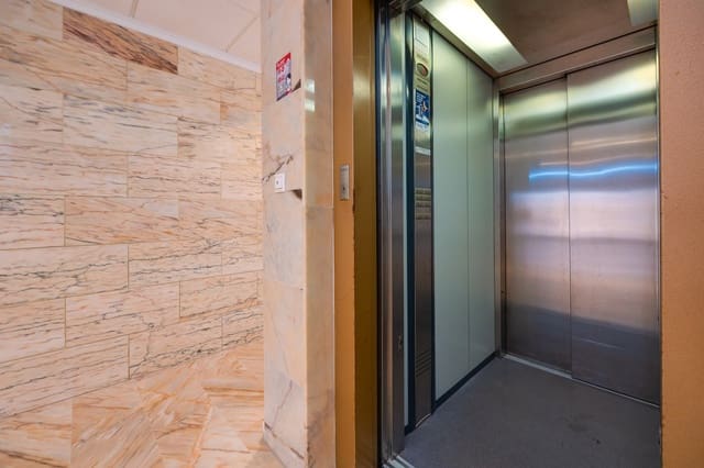 3 Zimmer Penthouse zu verkaufen in Zona Pueblo, Guardamar del Segura - 275.000 € (Ref: 9793613)
