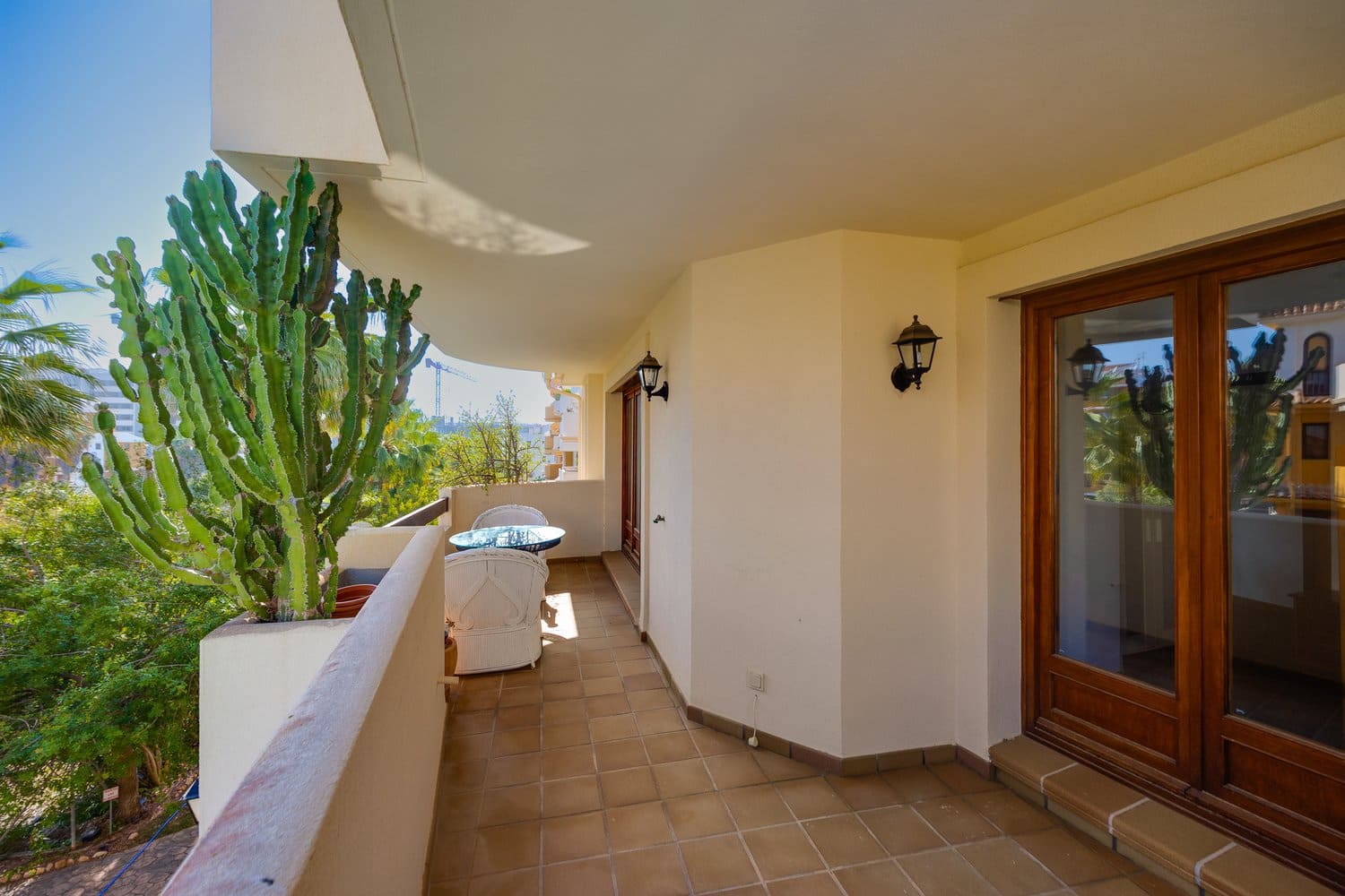 2 bedroom Apartment for sale in Punta Prima with pool garage - € 310,000 (Ref: 9821039)