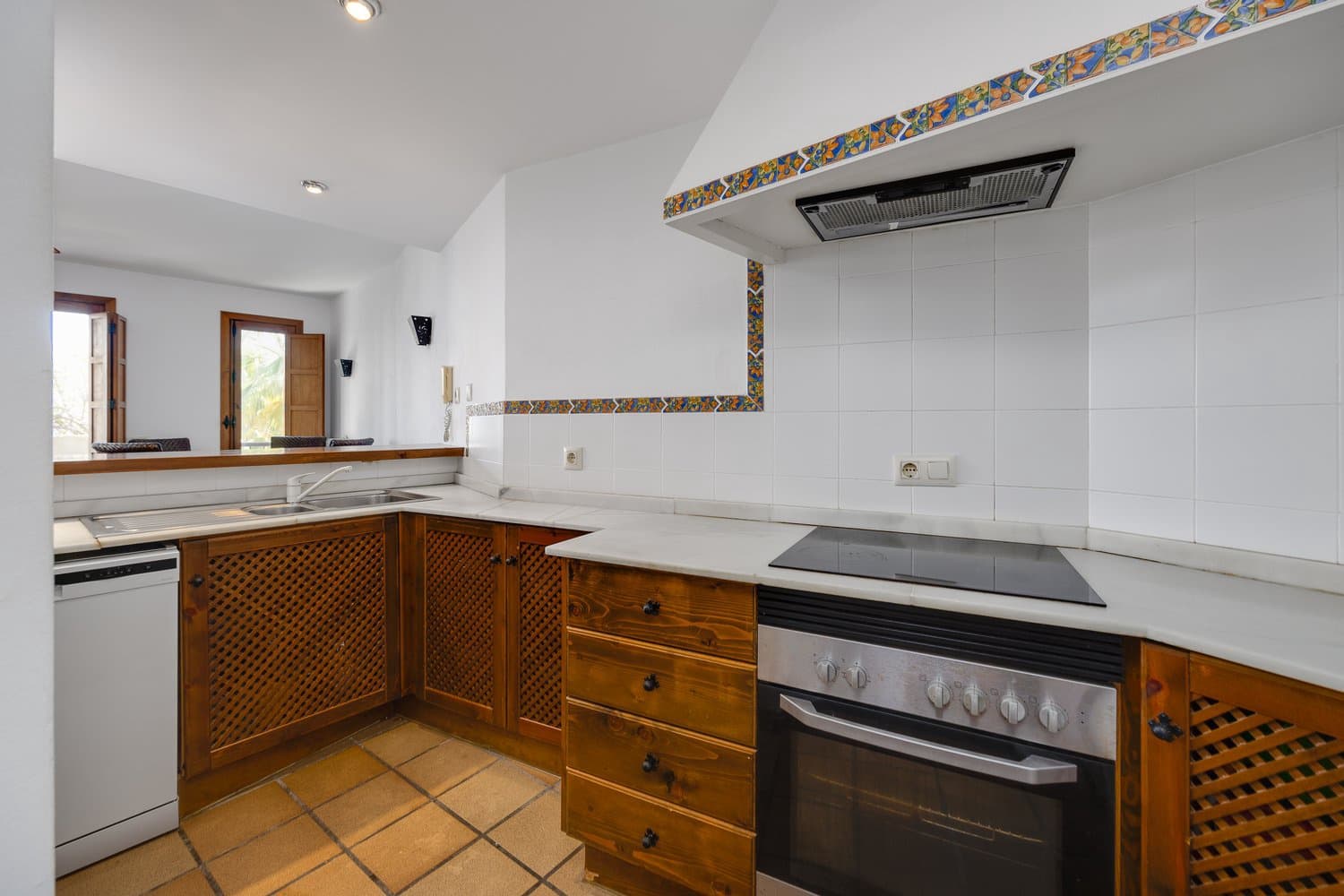 2 bedroom Apartment for sale in Punta Prima with pool garage - € 310,000 (Ref: 9821039)