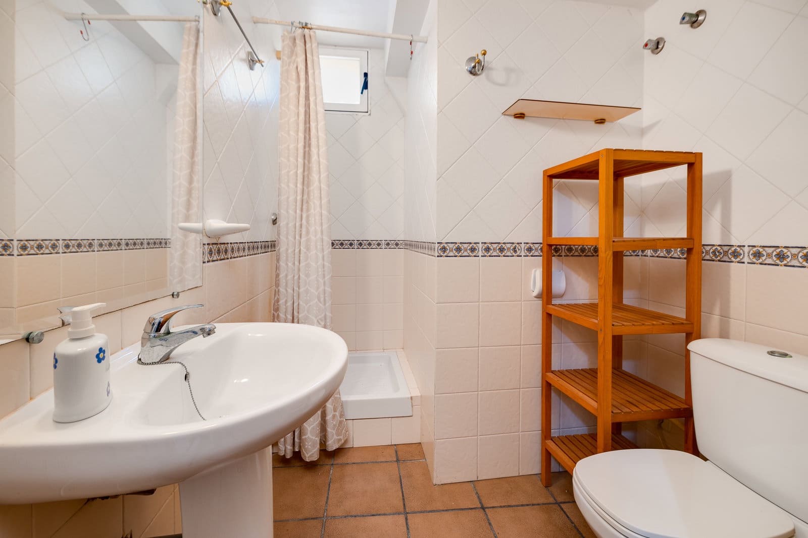 Chalet de 6 habitaciones en Torrevieja en venta con piscina garaje - 950.000 € (Ref: 9830282)