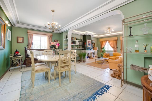 6 sovrum Villa till salu i El Chaparral - La Siesta - La Torreta, Torrevieja med pool garage - 950 000 € (Ref: 9830282)