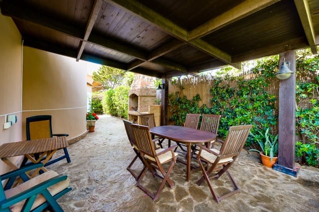 6 sovrum Villa till salu i El Chaparral - La Siesta - La Torreta, Torrevieja med pool garage - 950 000 € (Ref: 9830282)