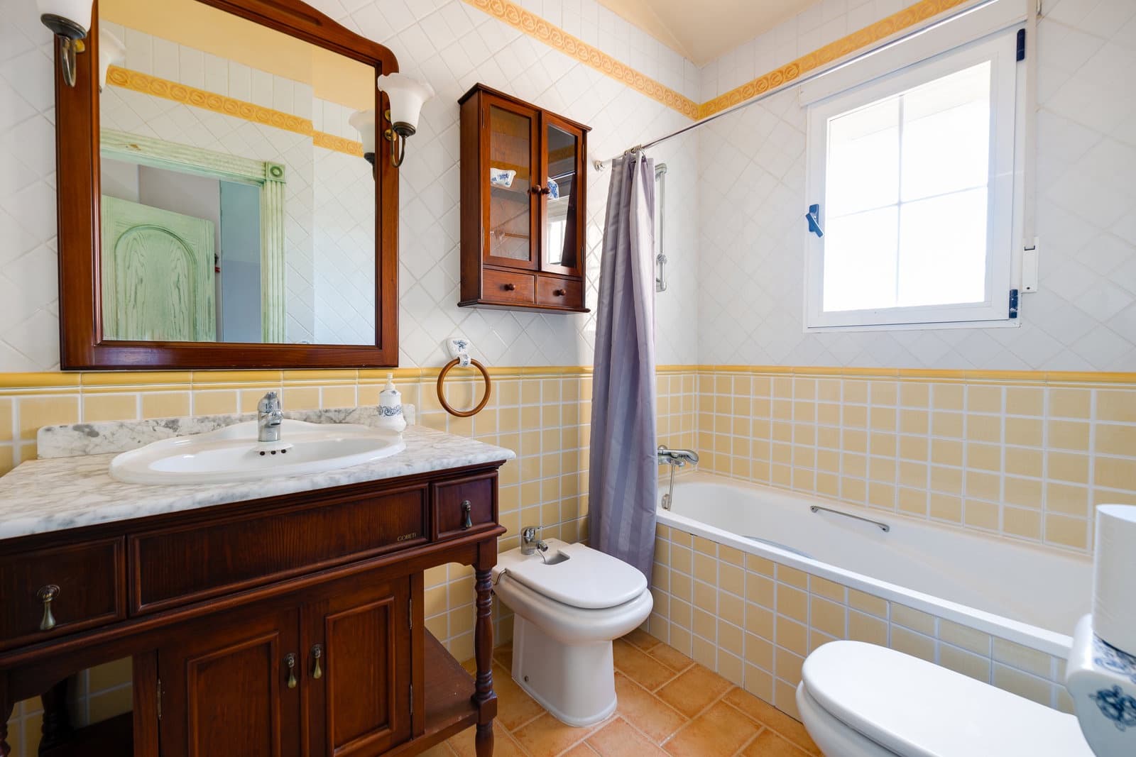 Chalet de 6 habitaciones en Torrevieja en venta con piscina garaje - 950.000 € (Ref: 9830282)