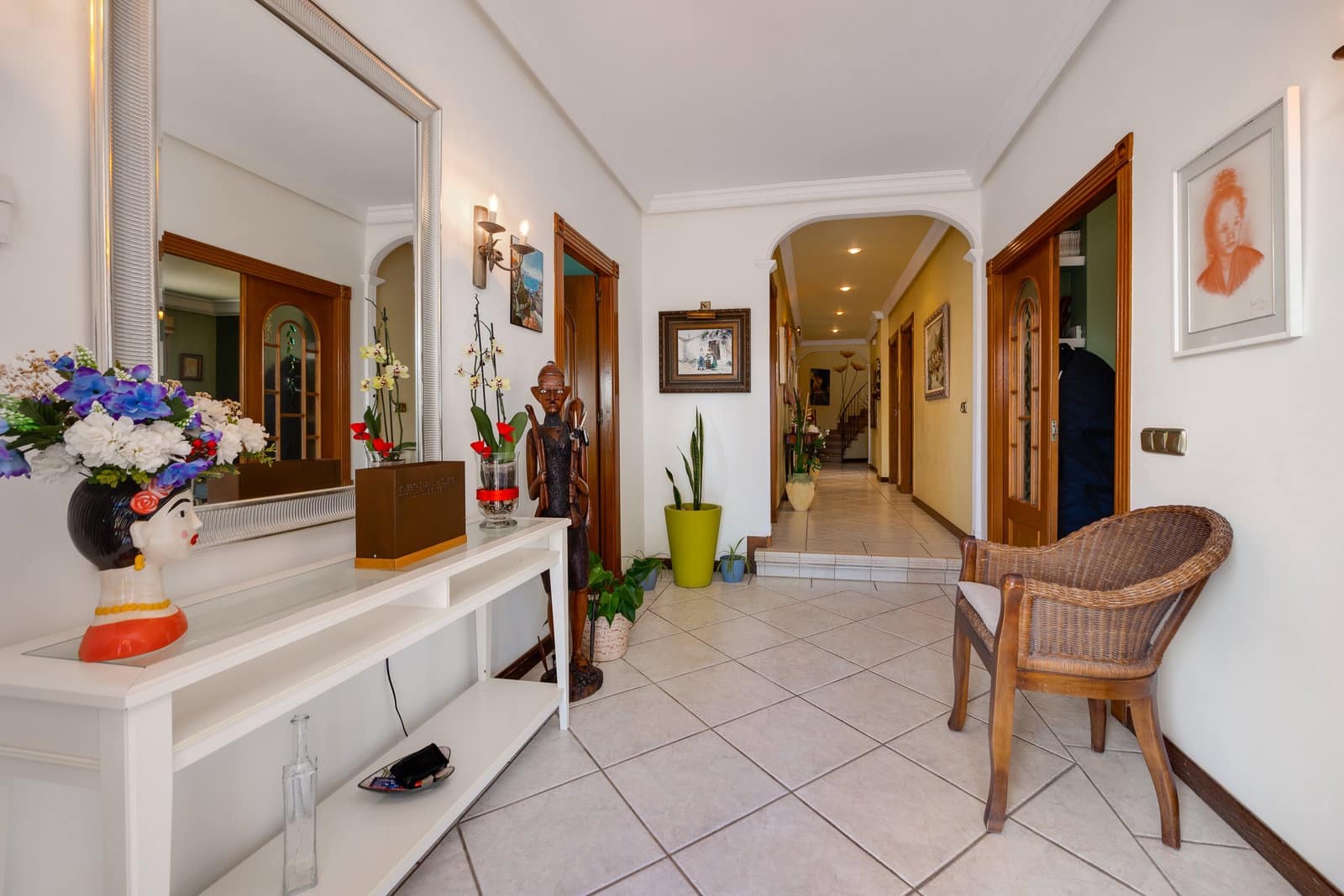 Chalet de 6 habitaciones en Torrevieja en venta con piscina garaje - 950.000 € (Ref: 9830282)