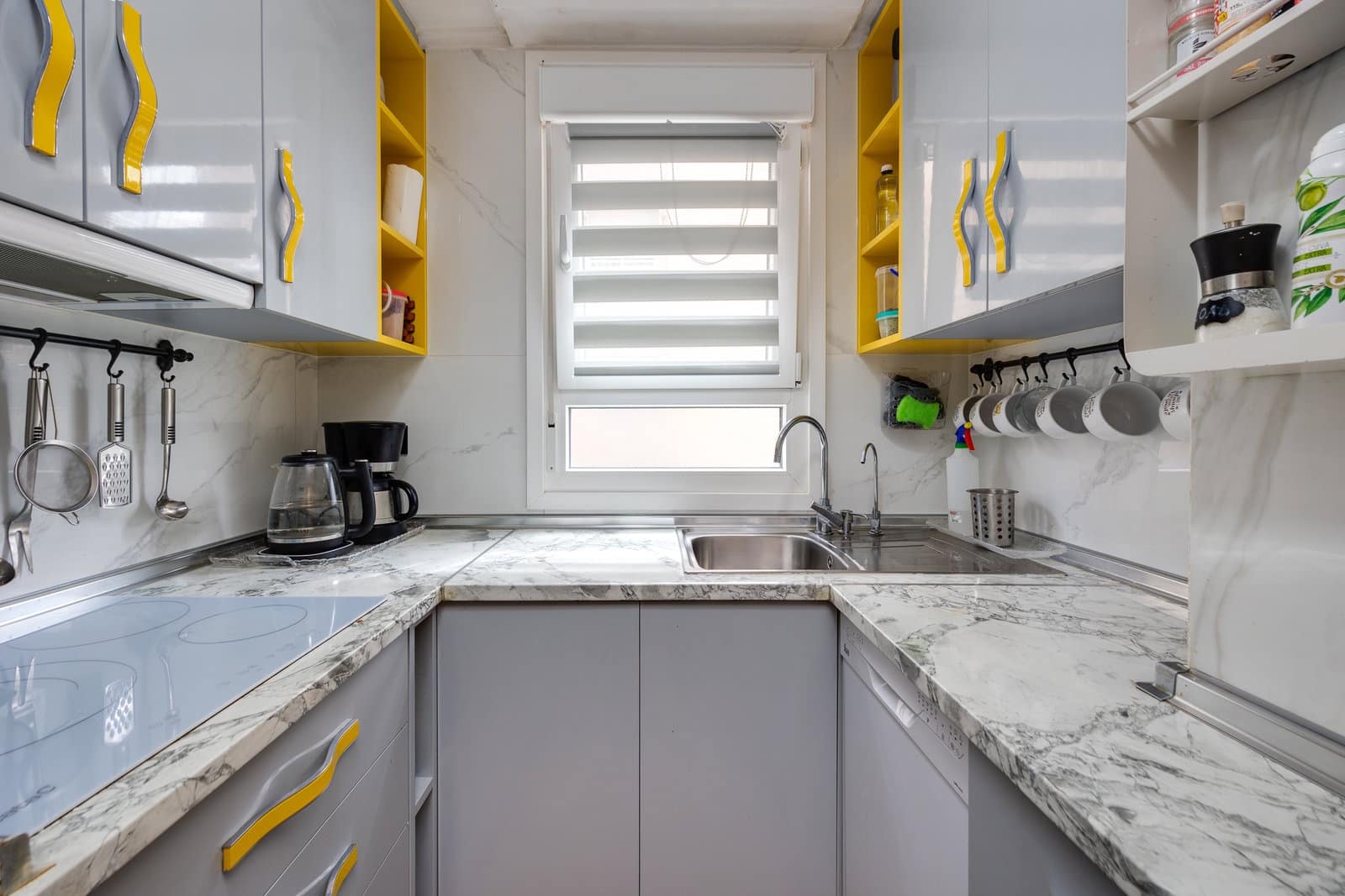 Apartamento de 2 habitaciones en Torrevieja en venta - 199.000 € (Ref: 9834240)