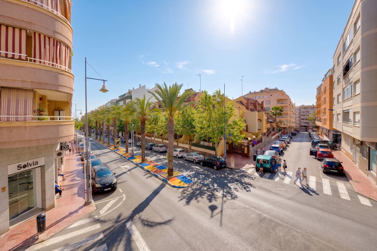 Apartamento de 2 habitaciones en Torrevieja en venta - 199.000 € (Ref: 9834240)