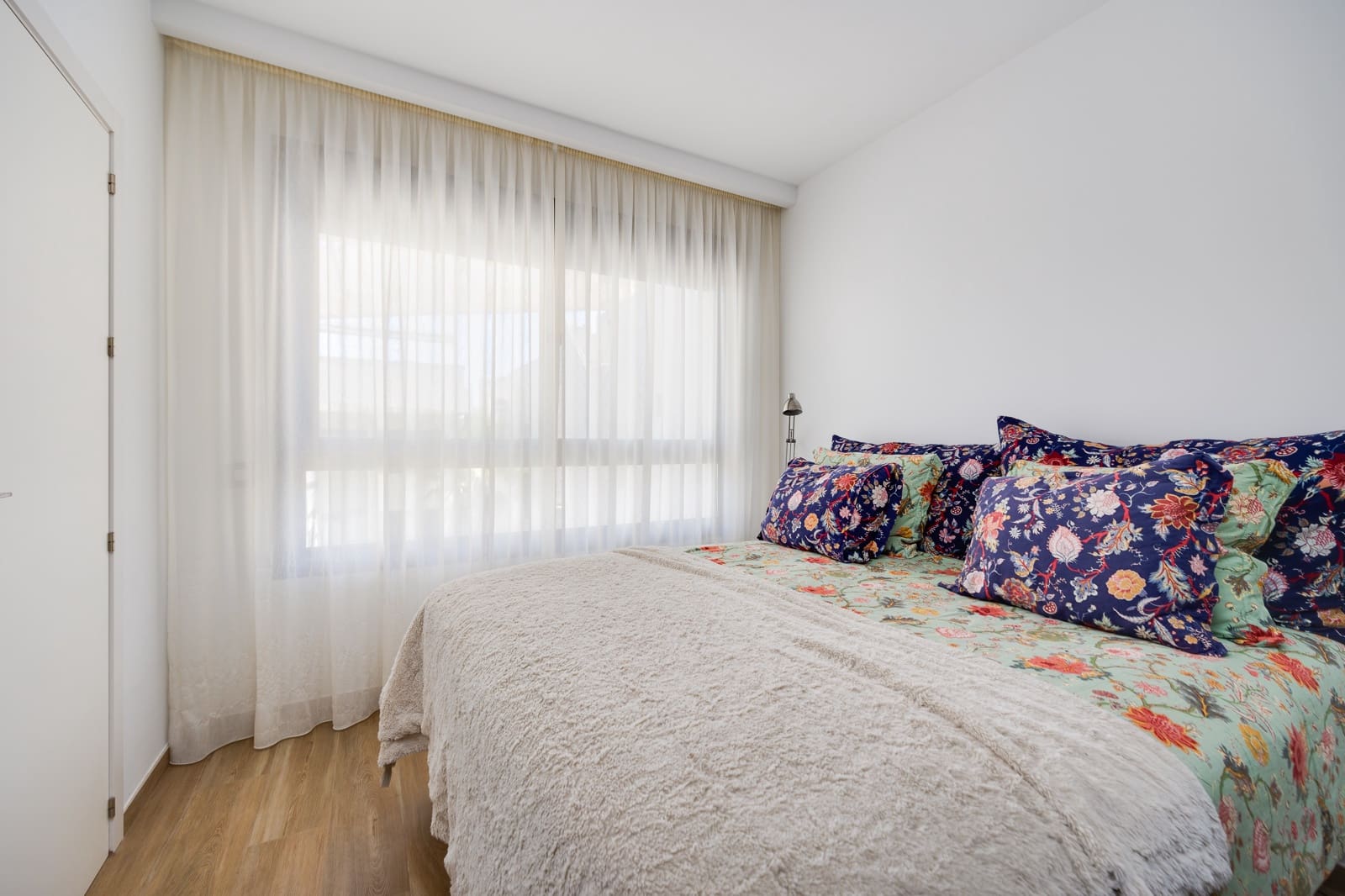 3 bedroom Villa for sale in La Veleta with pool garage - € 579,000 (Ref: 9844208)