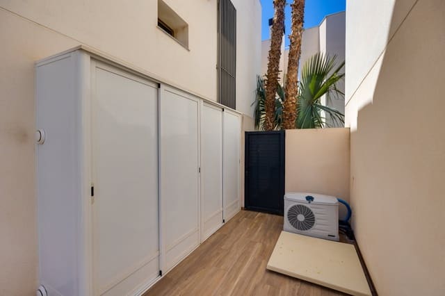 3 sovrum Villa till salu i El Chaparral - La Siesta - La Torreta, Torrevieja med pool garage - 559 000 € (Ref: 9844208)