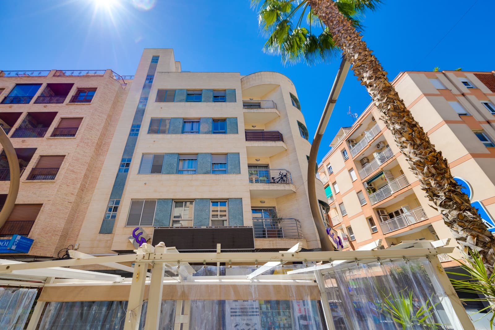 3 soveværelse Lejlighed til salg i Torrevieja - € 170.000 (Ref: 9844479)