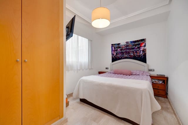 3 soveværelse Lejlighed til salg i El Chaparral - La Siesta - La Torreta, Torrevieja - € 170.000 (Ref: 9844479)