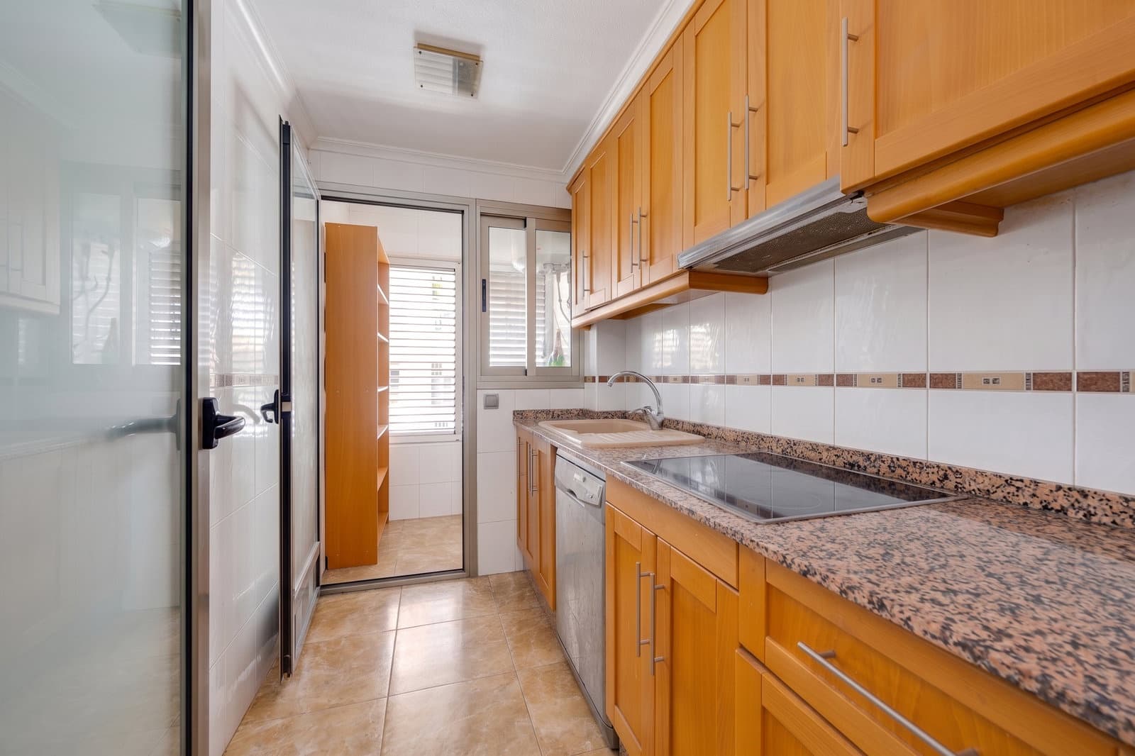 3 bedroom Apartment for sale in Torrevieja - € 170,000 (Ref: 9844479)