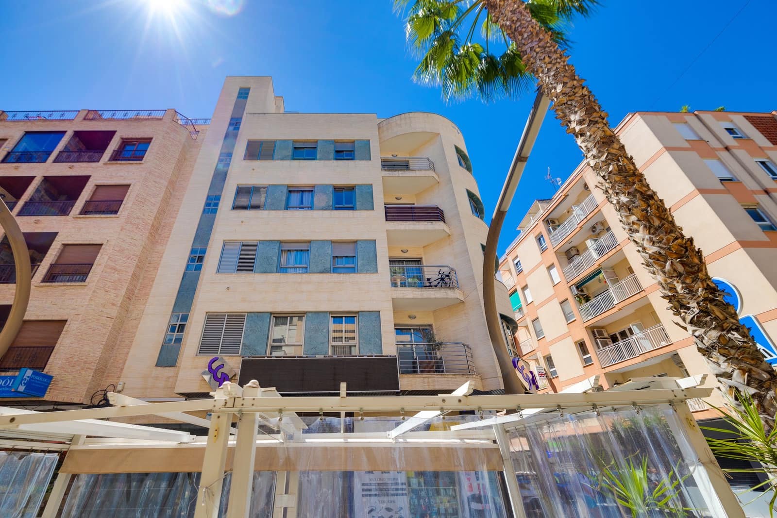 3 bedroom Apartment for sale in Torrevieja - € 170,000 (Ref: 9844479)