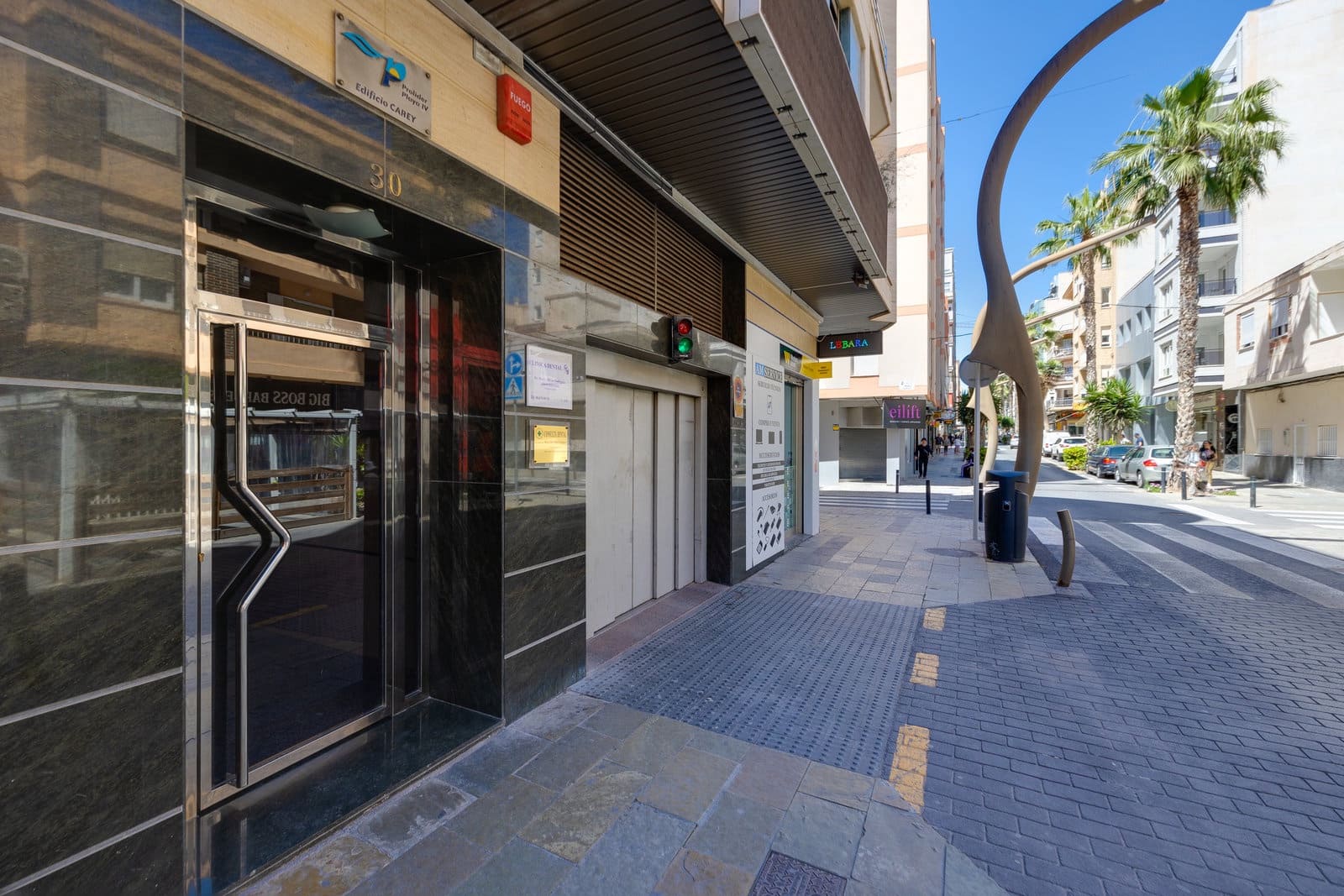 3 bedroom Apartment for sale in Torrevieja - € 170,000 (Ref: 9844479)