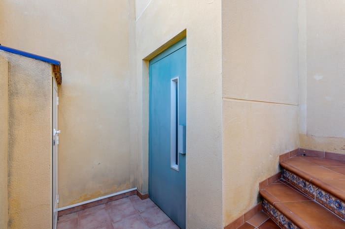 Chalet de 3 habitaciones en San Miguel de Salinas en venta con piscina garaje - 490.000 € (Ref: 9850489)