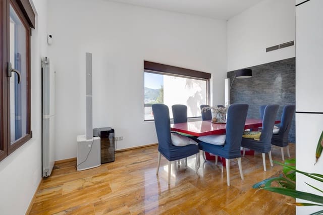 3 makuuhuone Huvila myytävänä paikassa Los Garres, Murcia kaupunki mukana uima-altaan 
autotalli - 1 490 000 € (Ref: 9866052)