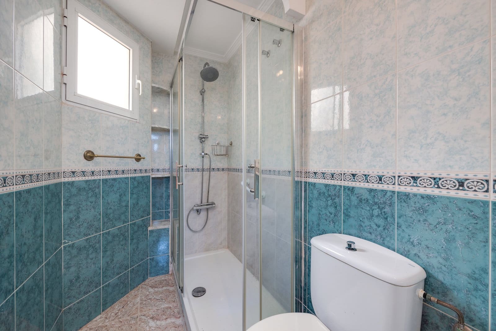 2 bedroom Penthouse for sale in Torrevieja - € 170,000 (Ref: 9879875)
