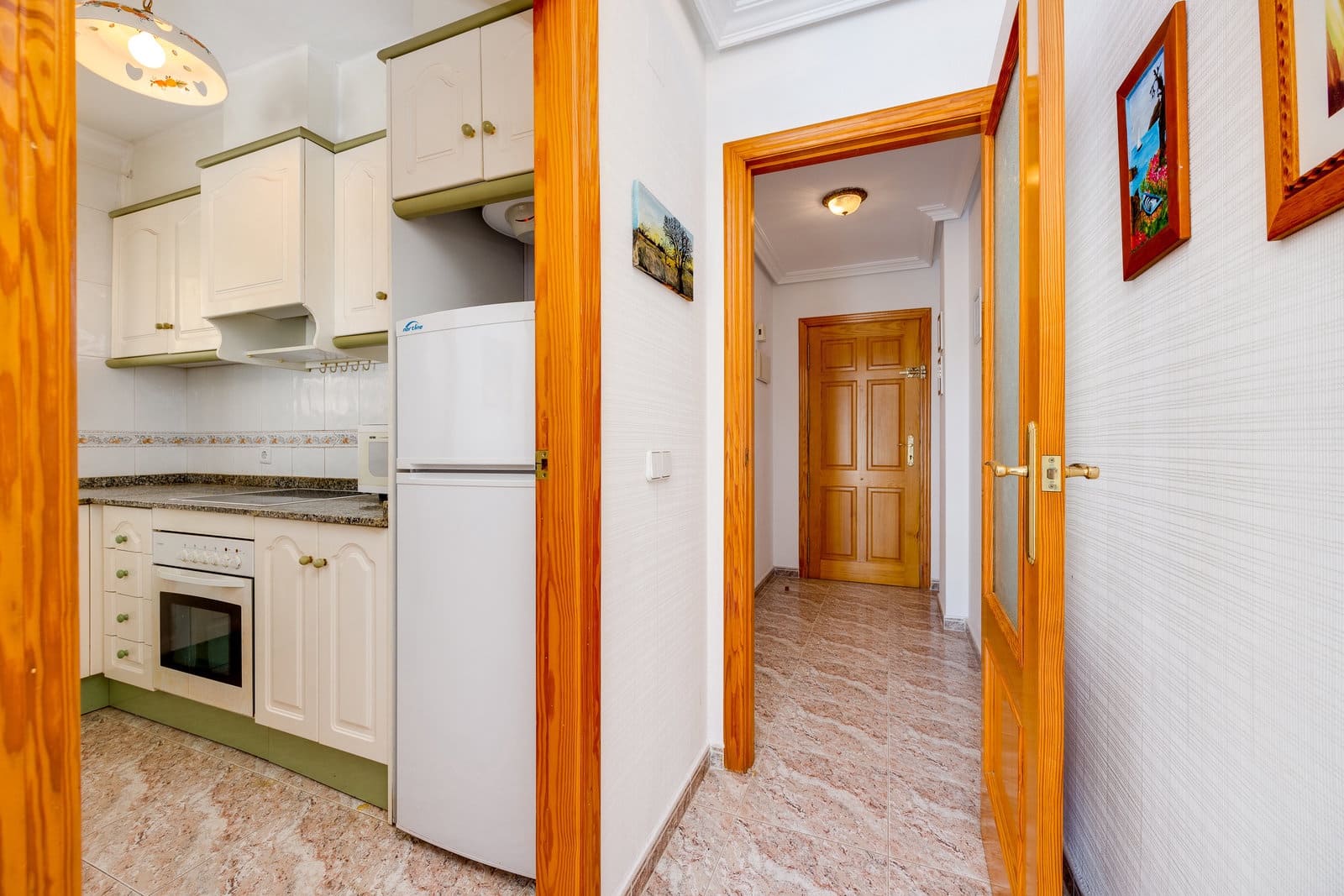 2 bedroom Penthouse for sale in Torrevieja - € 170,000 (Ref: 9879875)