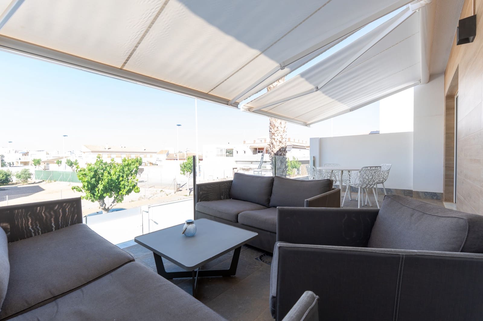 3 sypialnia Willa na sprzedaż w San Pedro del Pinatar z basenem garażem - 425 000 € (Ref: 9889365)