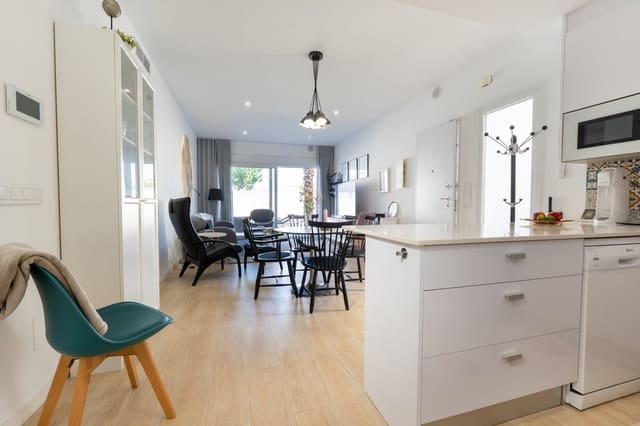 3 soverom Villa til salgs i San Pedro del Pinatar ciudad, San Pedro del Pinatar med svømmebasseng garasje - € 425 000 (Ref: 9889365)