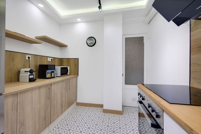 4 bedroom Apartment for sale in El Chaparral - La Siesta - La Torreta, Torrevieja - € 285,000 (Ref: 9902094)