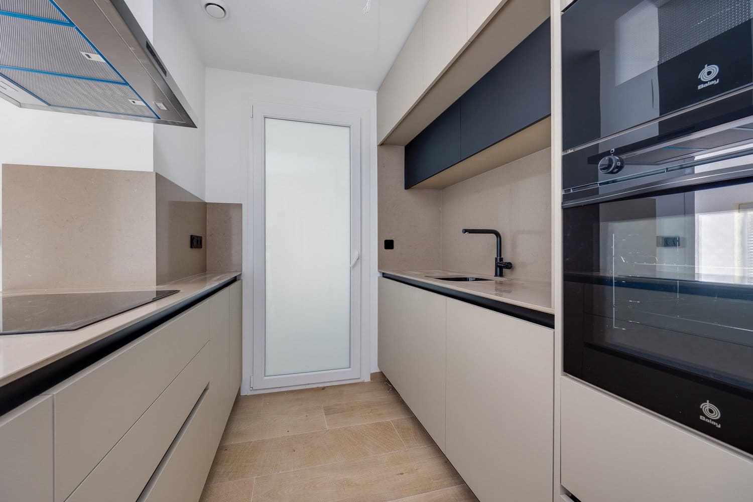 2 sypialnia Penthouse na sprzedaż w Algorfa z basenem garażem - 299 000 € (Ref: 9902095)