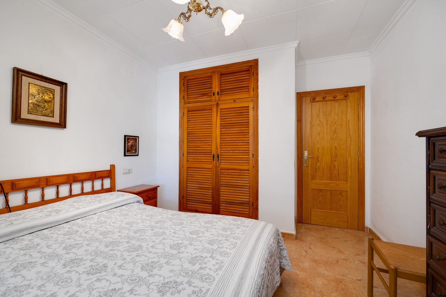 5 chambre Villa/Maison à vendre à El Chaparral avec piscine garage - 450 000 € (Ref: 9938696)