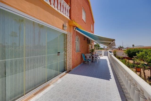 5 chambre Villa/Maison à vendre à El Chaparral, Torrevieja avec piscine garage - 450 000 € (Ref: 9938696)