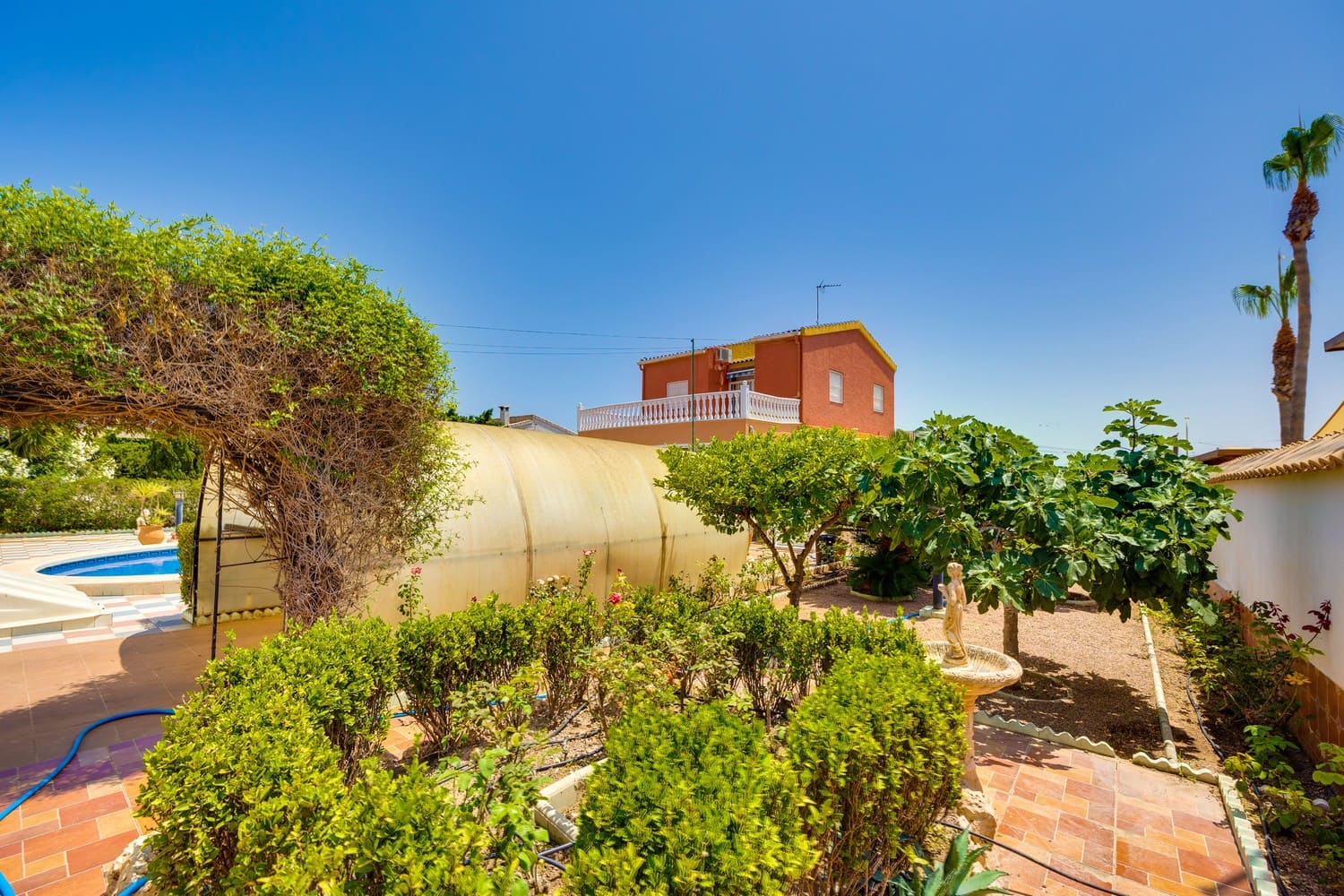 5 chambre Villa/Maison à vendre à El Chaparral avec piscine garage - 450 000 € (Ref: 9938696)