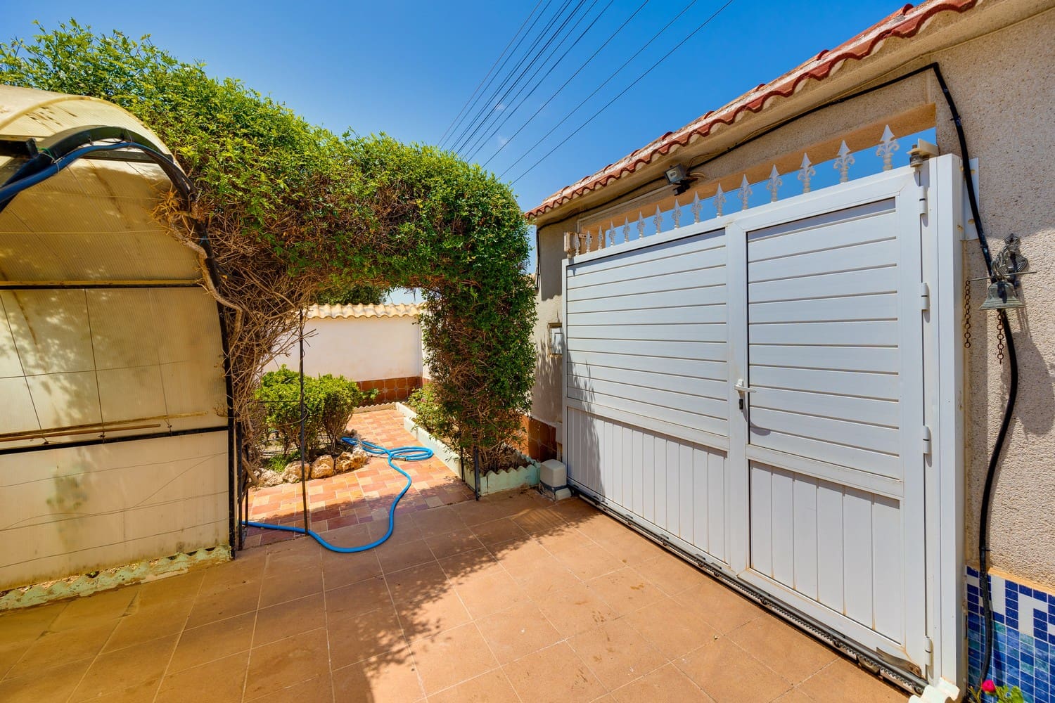 5 chambre Villa/Maison à vendre à El Chaparral avec piscine garage - 450 000 € (Ref: 9938696)