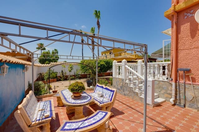 5 sypialnia Willa na sprzedaż w El Chaparral - La Siesta - La Torreta, Torrevieja z basenem garażem - 450 000 € (Ref: 9938696)