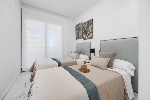 2 soverom Leilighet til salgs i Pilar de la Horadada med svømmebasseng garasje - € 373 890 (Ref: 9953357)