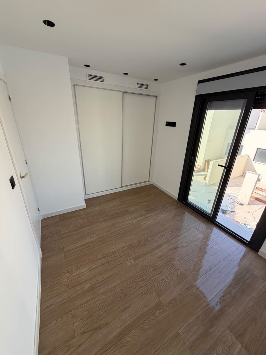 3 slaapkamer Huis te koop in Bigastro met zwembad garage - € 269.500 (Ref: 9956526)