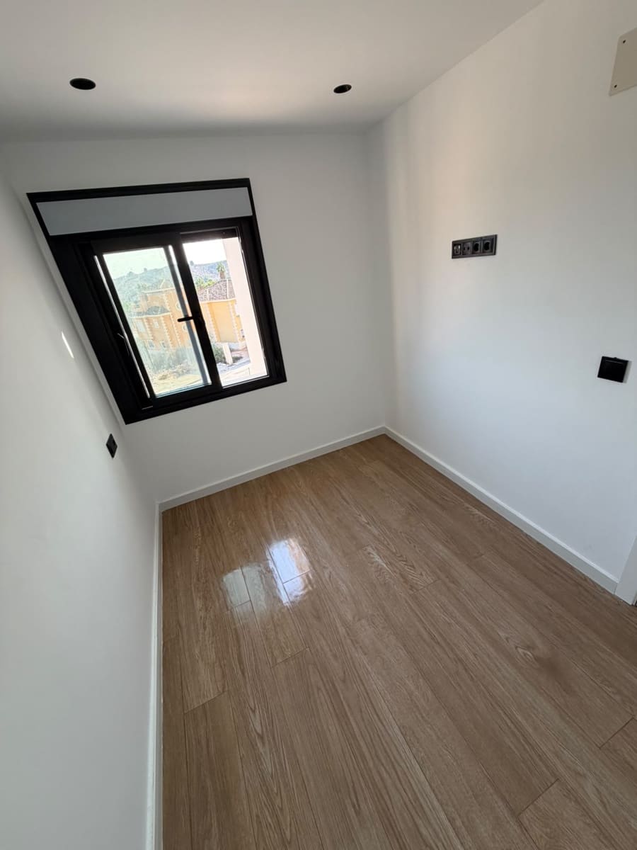 3 slaapkamer Huis te koop in Bigastro met zwembad garage - € 269.500 (Ref: 9956526)