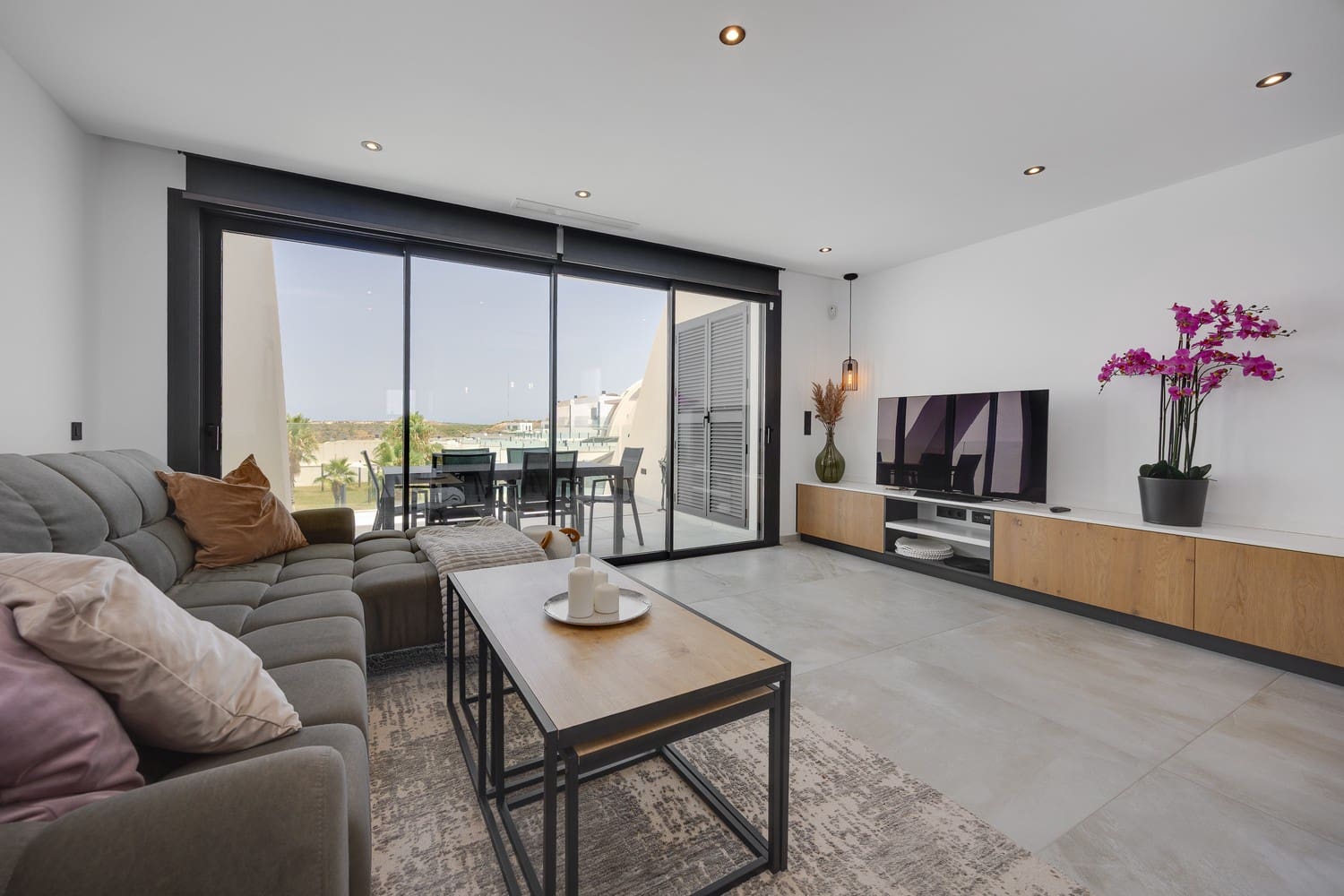 2 soverom Penthouse til salgs i La Marquesa med svømmebasseng garasje - € 540 000 (Ref: 9980643)