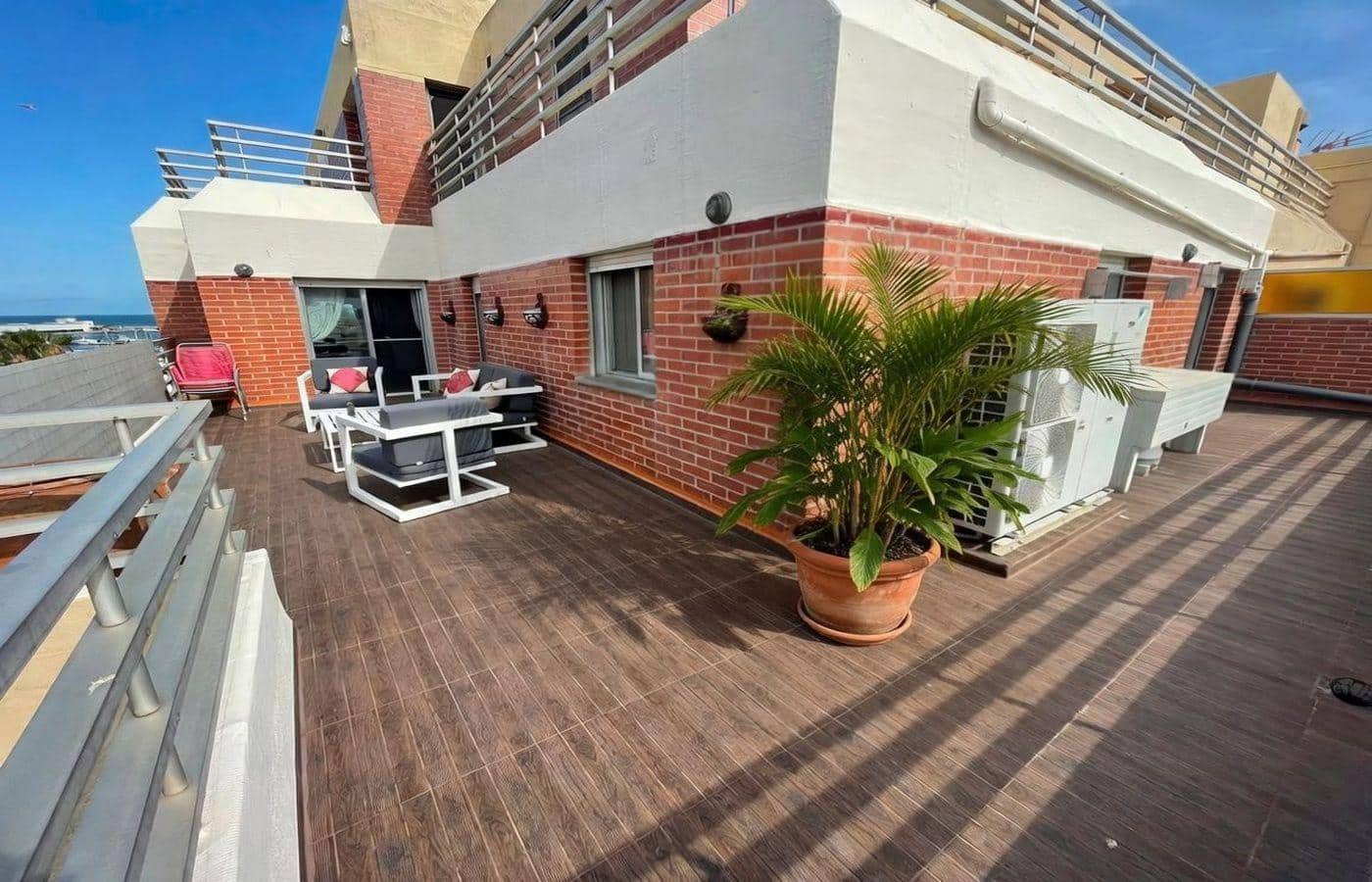 3 bedroom Penthouse for sale in Sant Carles de la Rapita - € 395,000 (Ref: 10017555)
