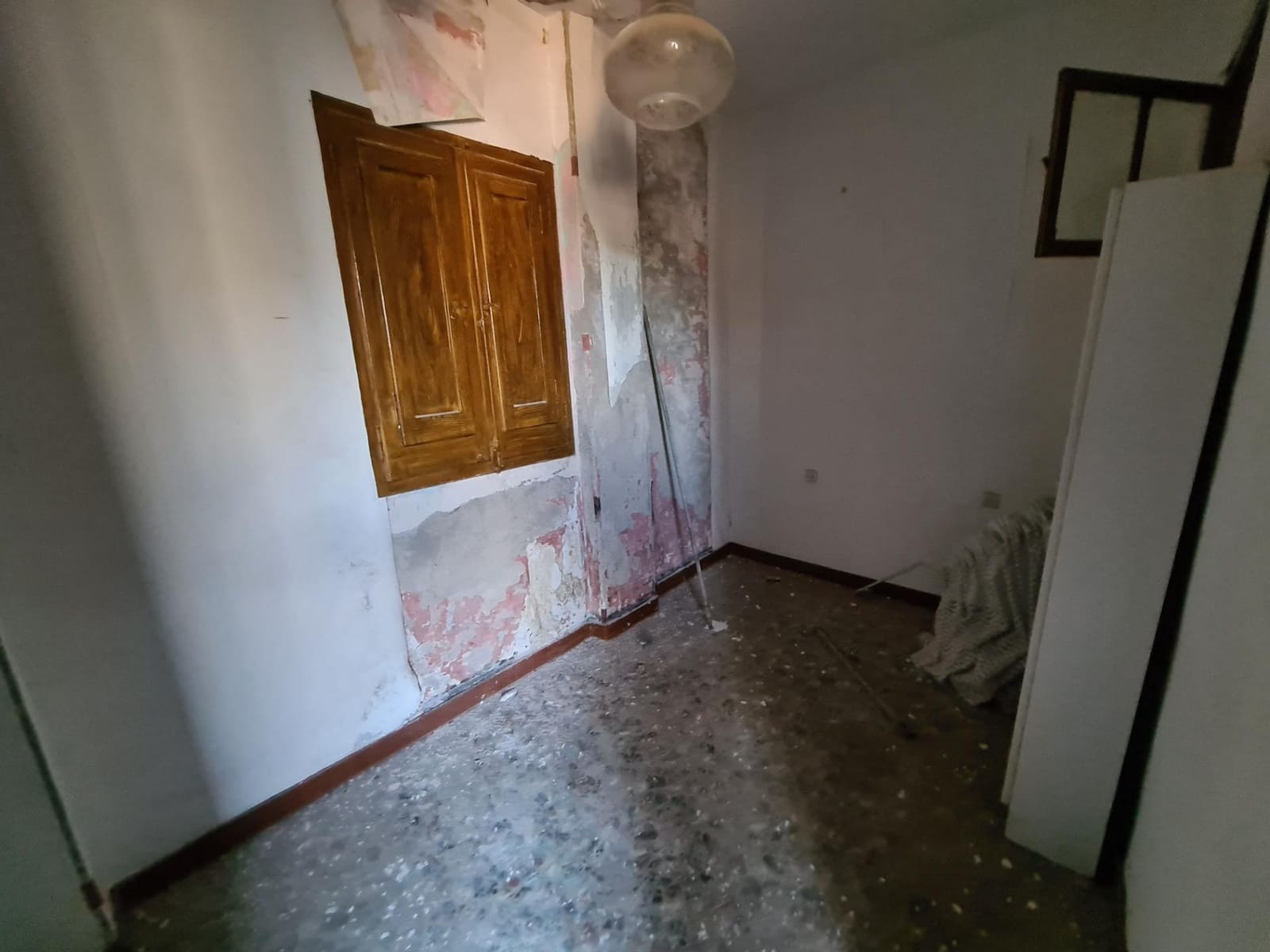 3 bedroom Townhouse for sale in Tortosa - € 48,000 (Ref: 10030626)