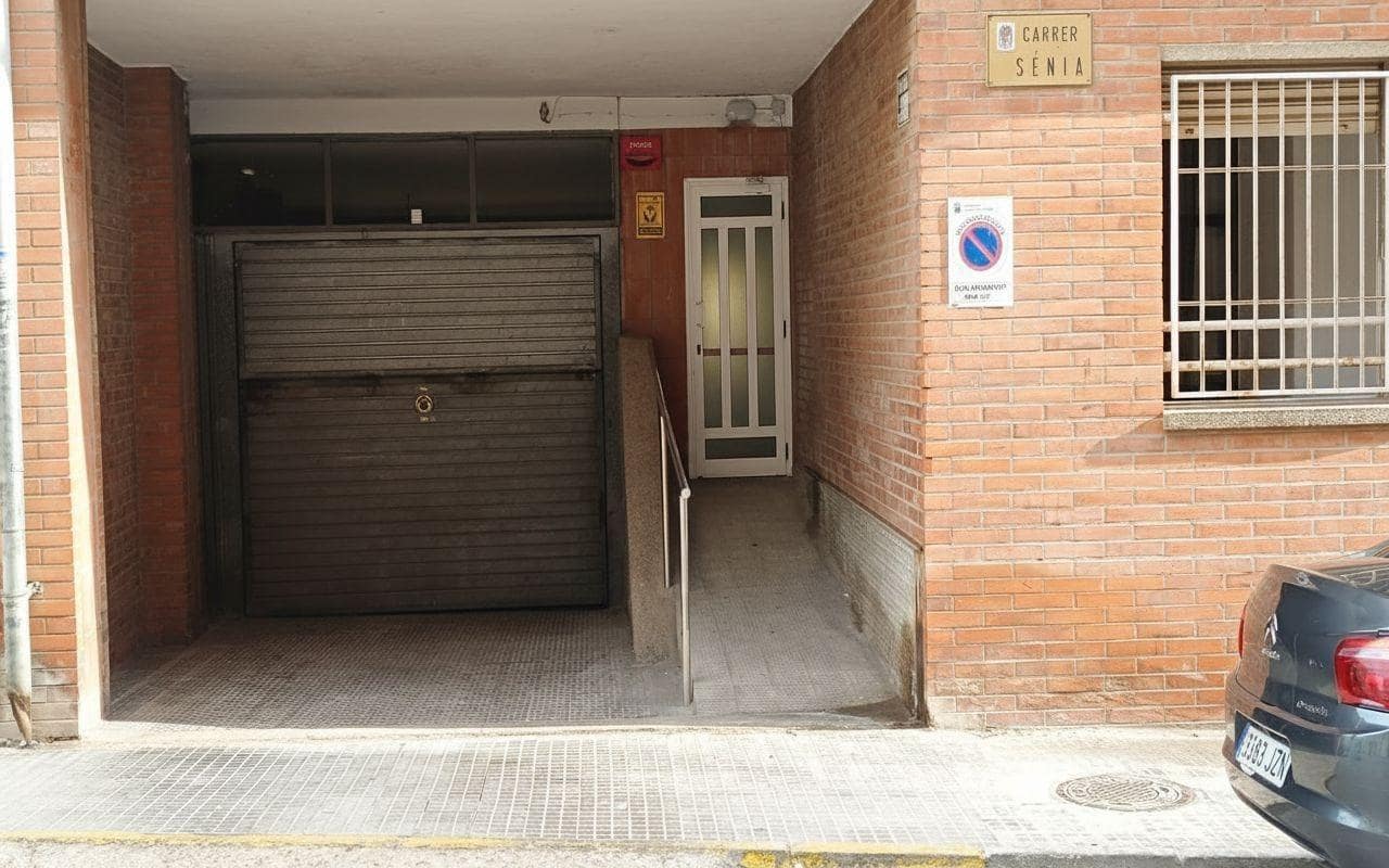 Garage for sale in Sant Carles de la Rapita - € 16,500 (Ref: 10034021)