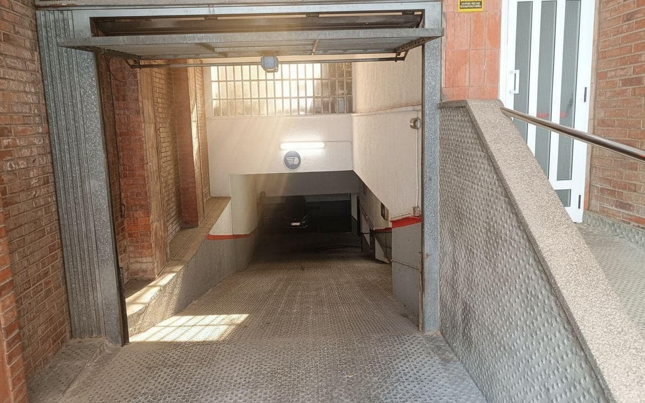 Garage for sale in Sant Carles de la Rapita - € 16,500 (Ref: 10034021)