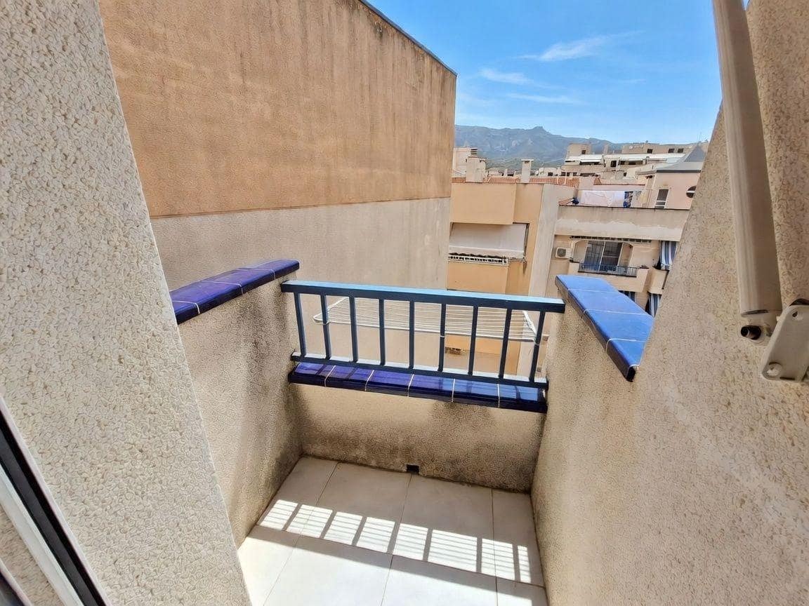 2 chambre Penthouse à vendre à Sant Carles de la Rapita avec piscine - 210 000 € (Ref: 10043065)